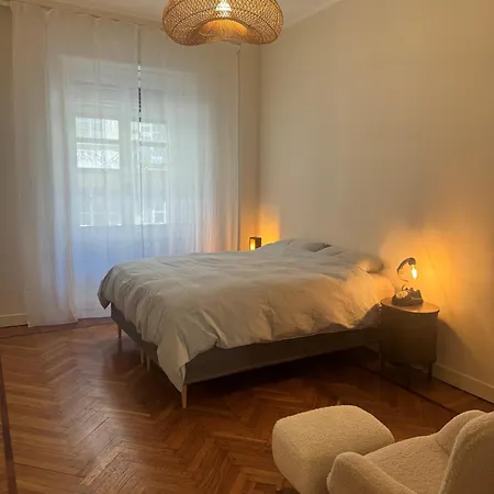 To Live Apartment